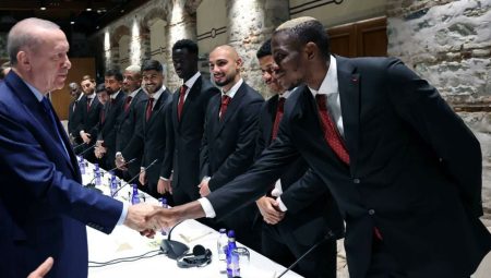 Dursun Özbek’ten Cumhurbaşkanı Erdoğan’a: Taraftar çıldırdı, Osimhen’i istiyorlar